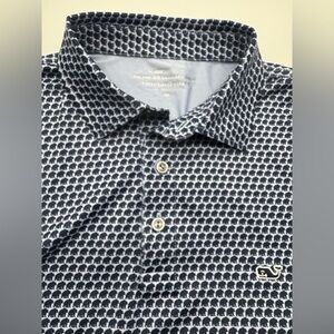 NWOT Vineyard Vines Light‎ Blue with Dark Blue Bears OTG Sankaty Polo, Medium